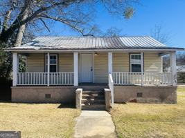 featured image of 103 Addie St