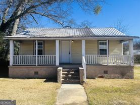 103 Addie St - Photo 1 of 1