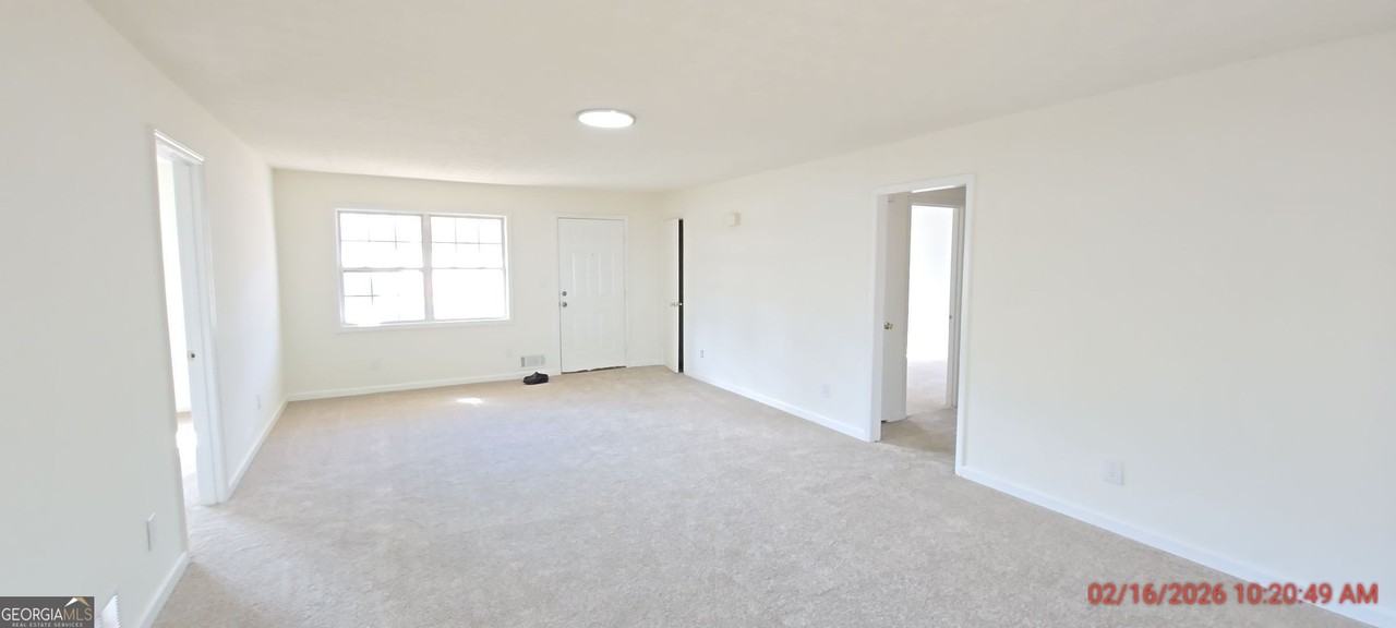 65 Harris St - Photo 5 of 14