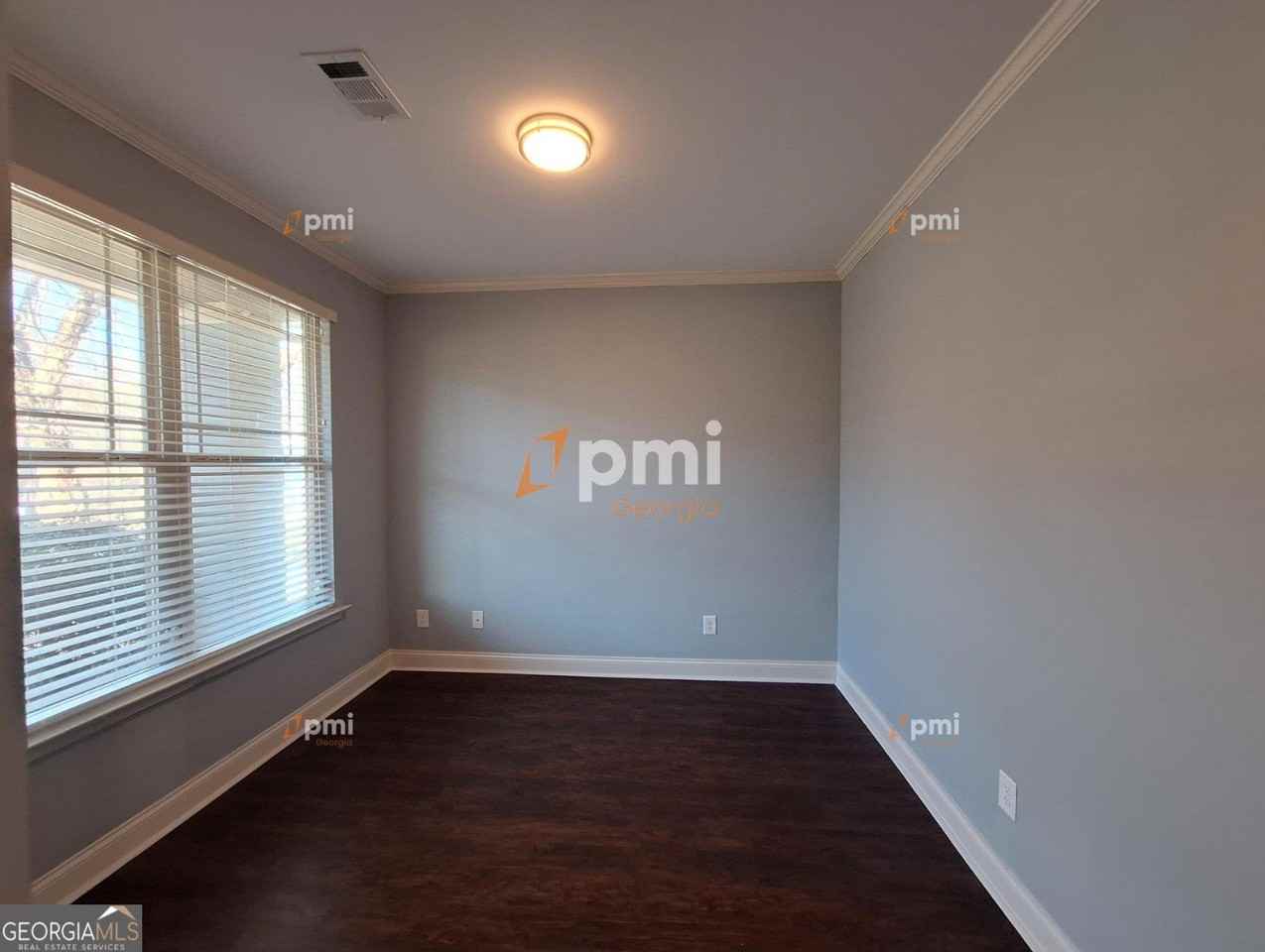 2449 Boulder Rd Se - Photo 6 of 21