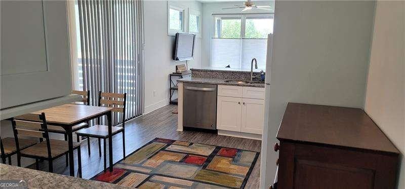 109 Marina Parc Dr - Photo 7 of 30