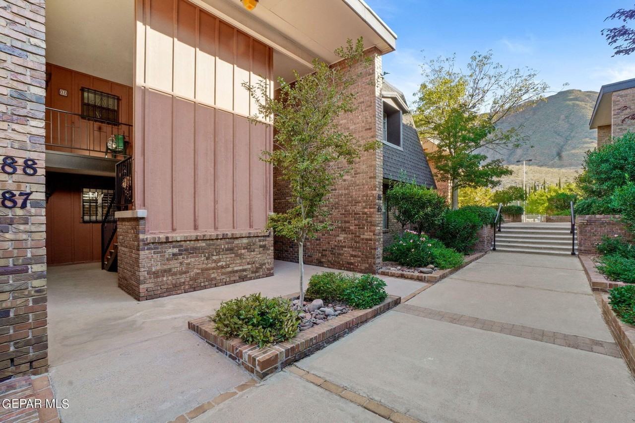 4800 N Stanton St Unit 86 #86 - Photo 3 of 38