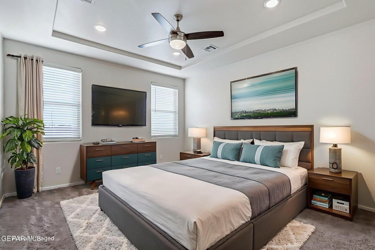 13704 Harbottle St - Photo 7 of 36