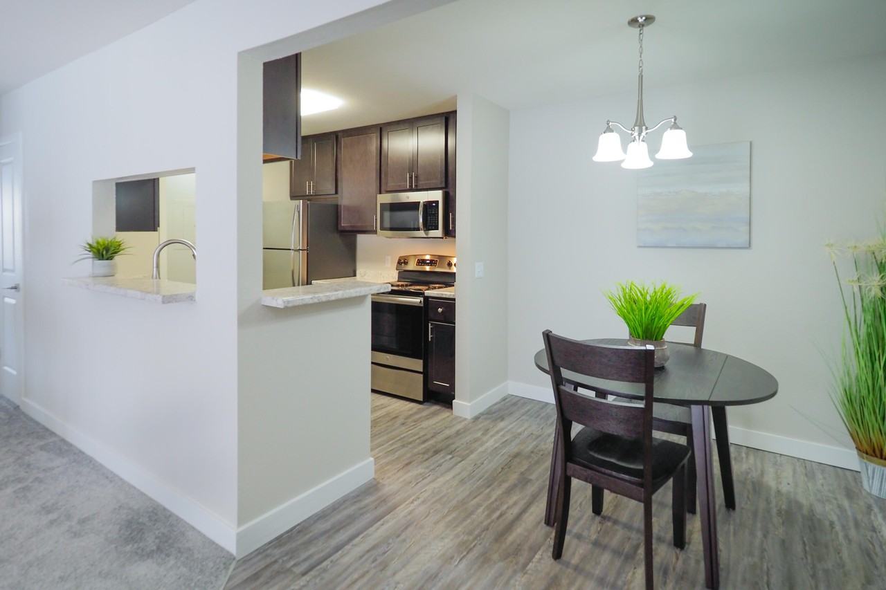 3235 Mill Creek Dr Apt 8 #8 - Photo 7 of 7