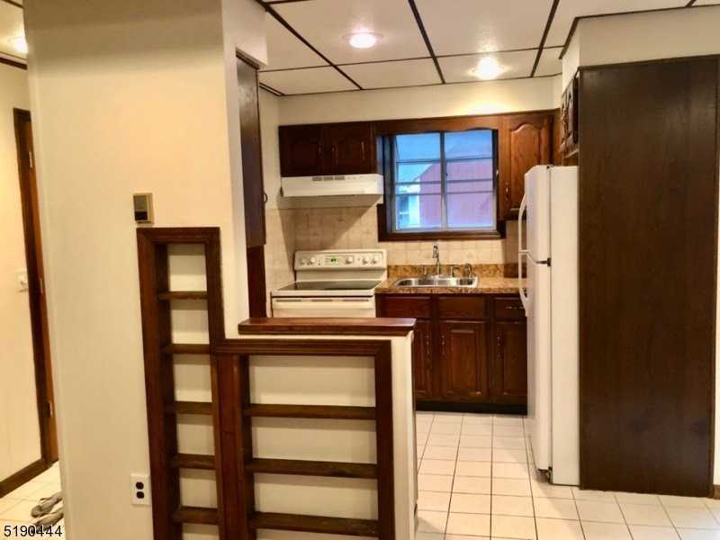 27 Old Rt 23 - Photo 3 of 14