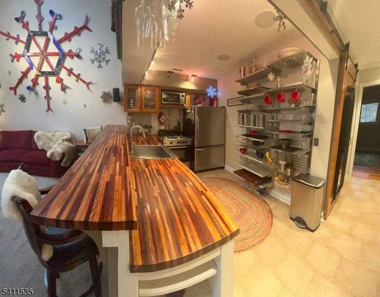 2 Winter Park Dr #6 - Photo 5 of 12