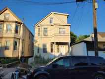 172 9th St - Photo 1 of 1