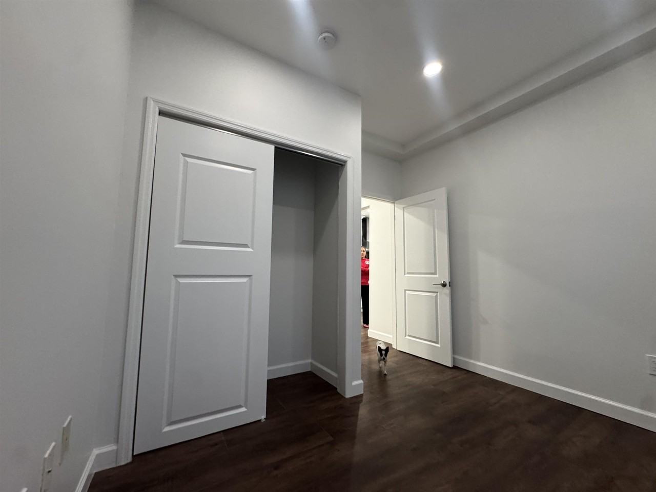 720 27th St #2 - Photo 5 of 6