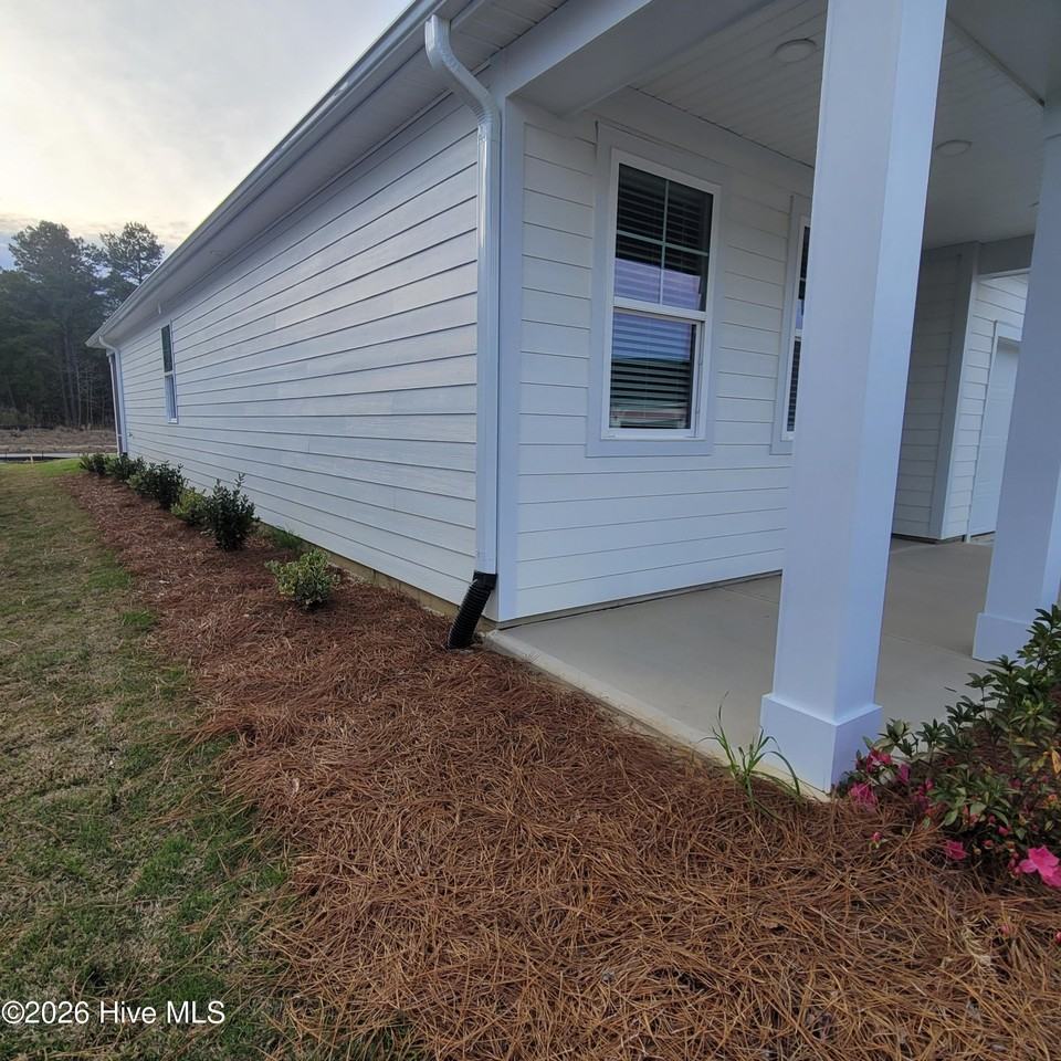 7120 Foxhollow Ln - Photo 5 of 31