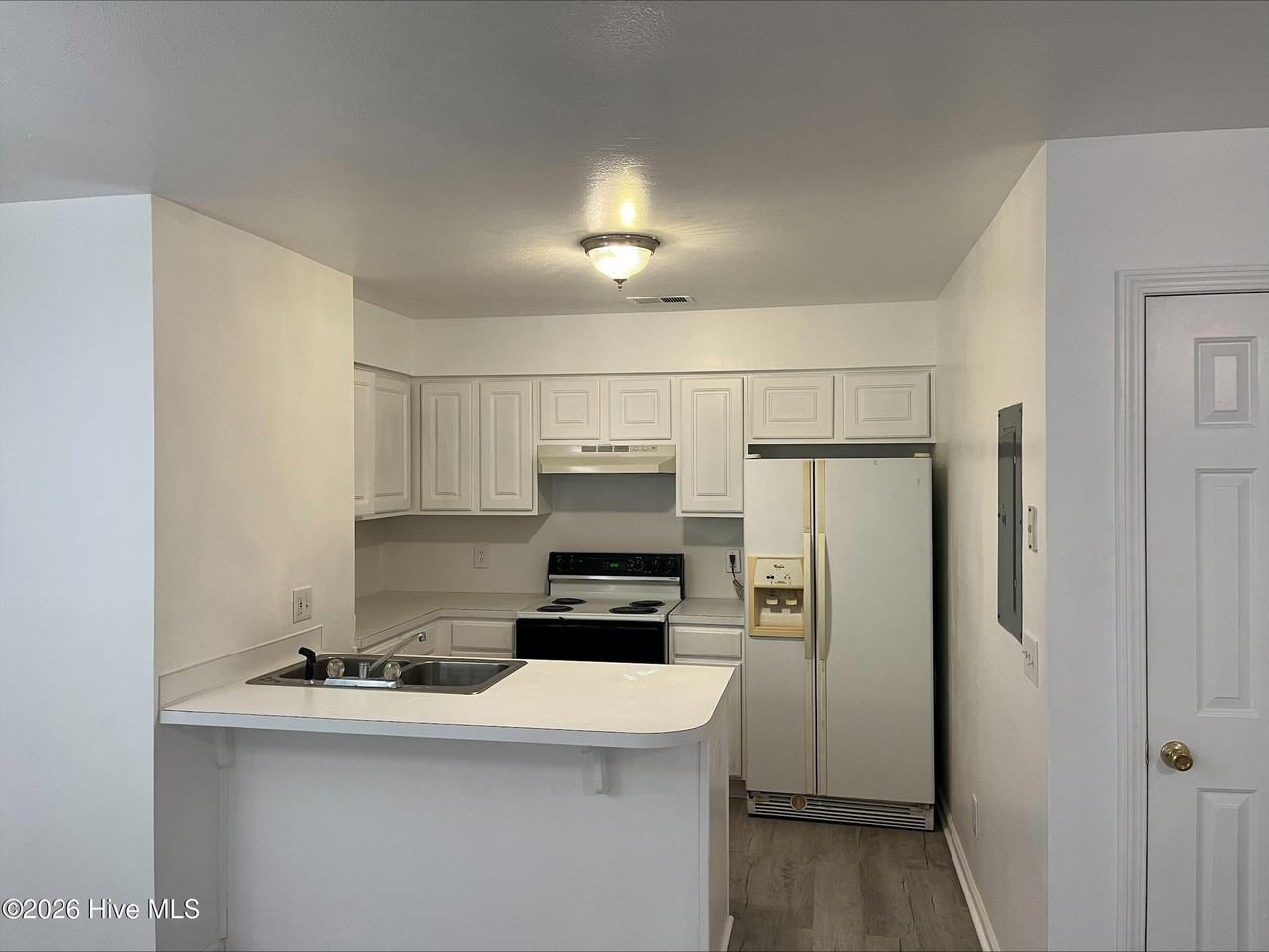 2810 Mulberry Ln Apt A #A - Photo 7 of 8