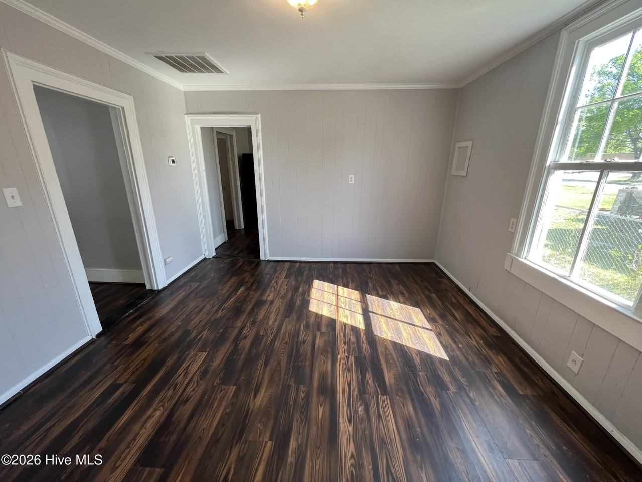 2319 Market St - Photo 5 of 22