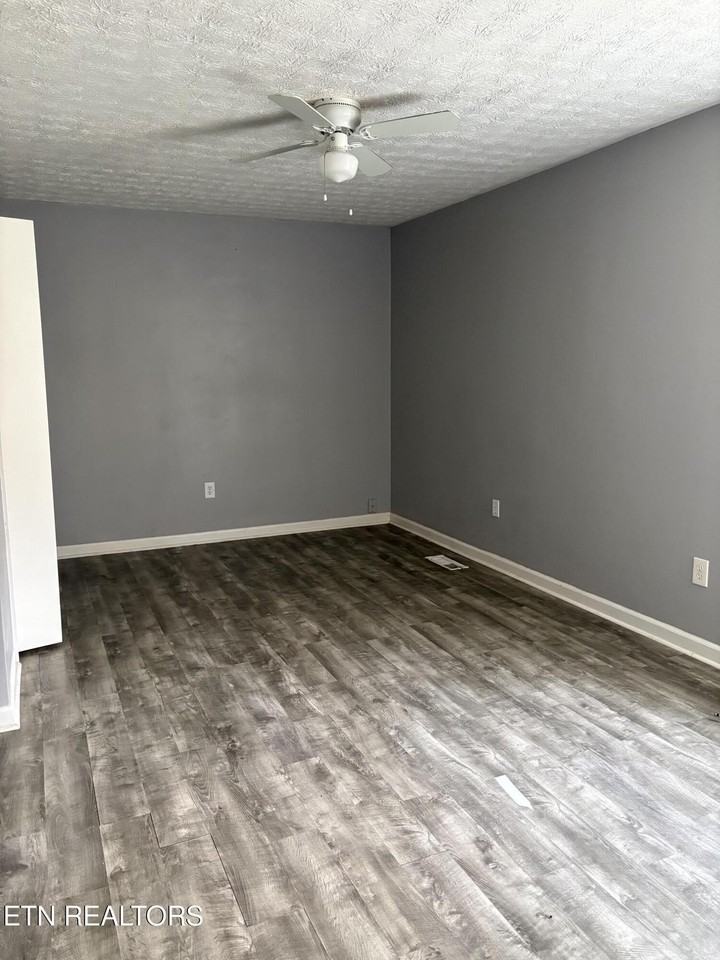 123 Tub Springs Rd Apt 3 #3 - Photo 4 of 4