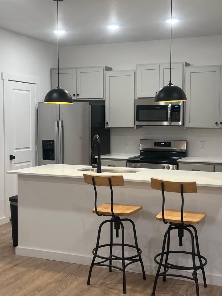 5805 Virginia Ave - Photo 5 of 12