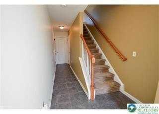 7550 Pioneer Dr - Photo 5 of 24