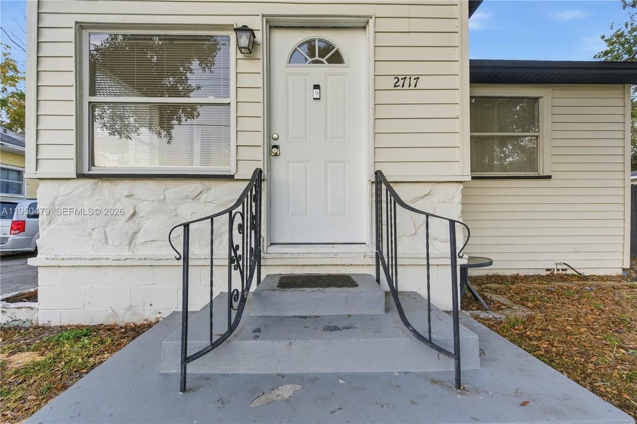 2717 W Cherry St - Photo 3 of 23