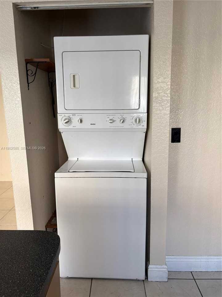 8771 Nw 106th Ln #8771 - Photo 5 of 11