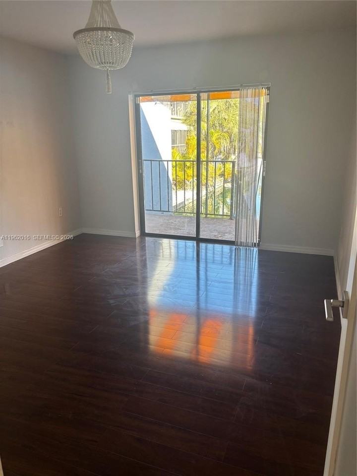 6417 Windmill Gate Rd #0 - Photo 7 of 17