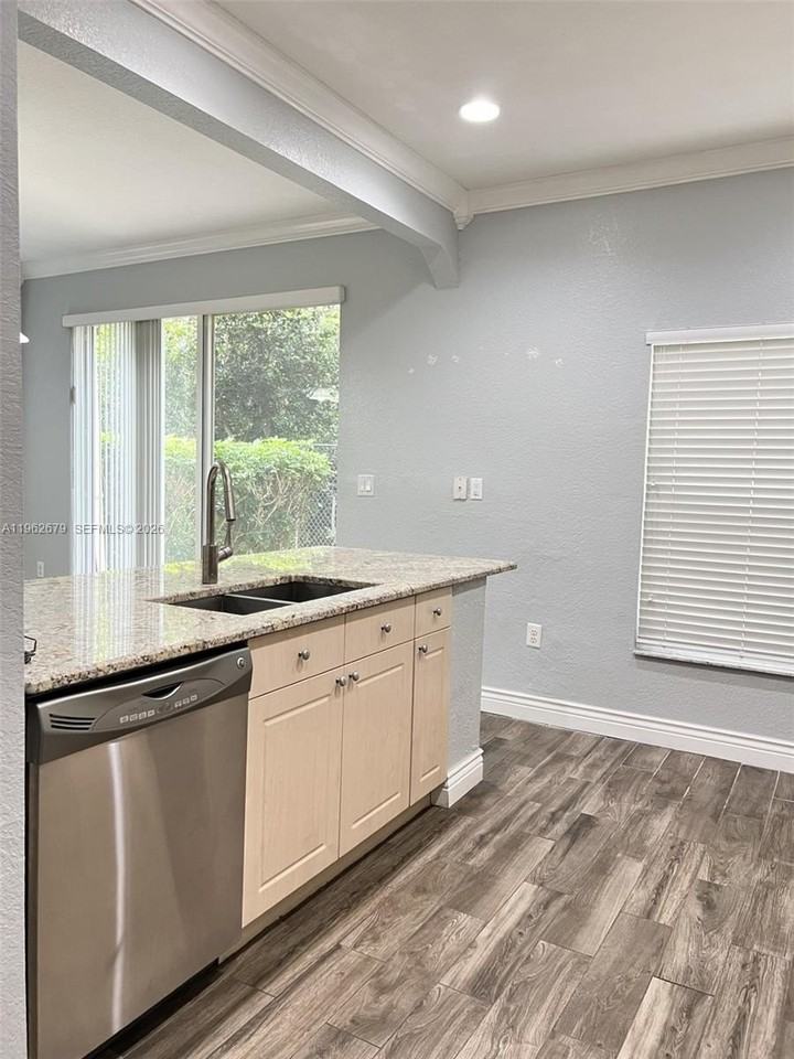 3124 Merrick Ter #1905 - Photo 5 of 19