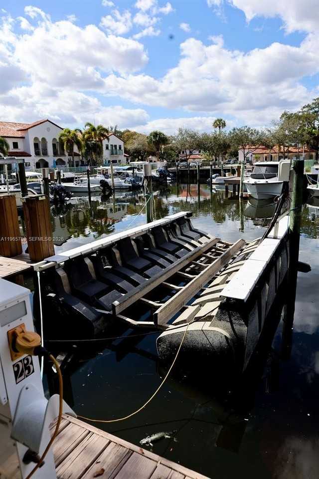 2948 Hidden Harbour Ct - Photo 4 of 47