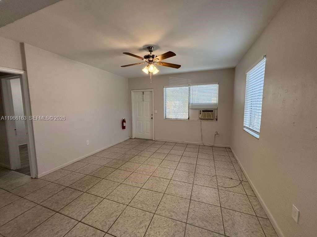 301 Sharar Ave #5 - Photo 5 of 11