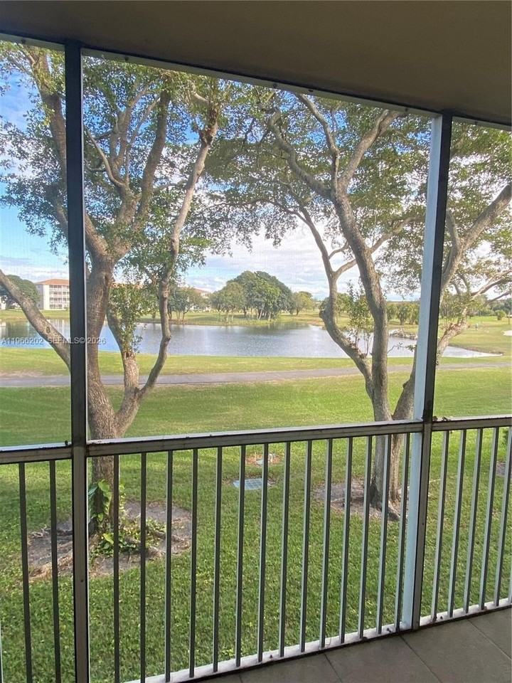 12500 Sw 6th St #202N - Photo 2 of 7