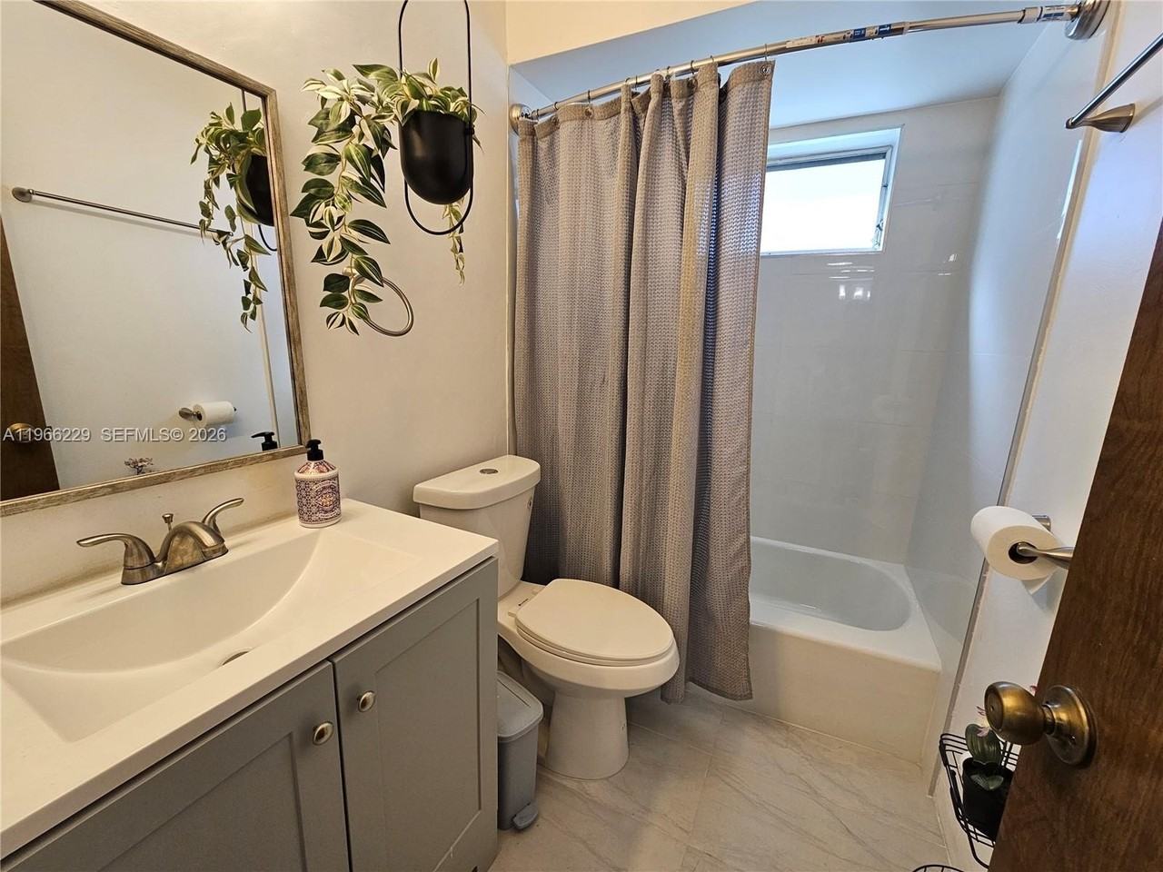 2491 Sw 82nd Ave #209 - Photo 4 of 13