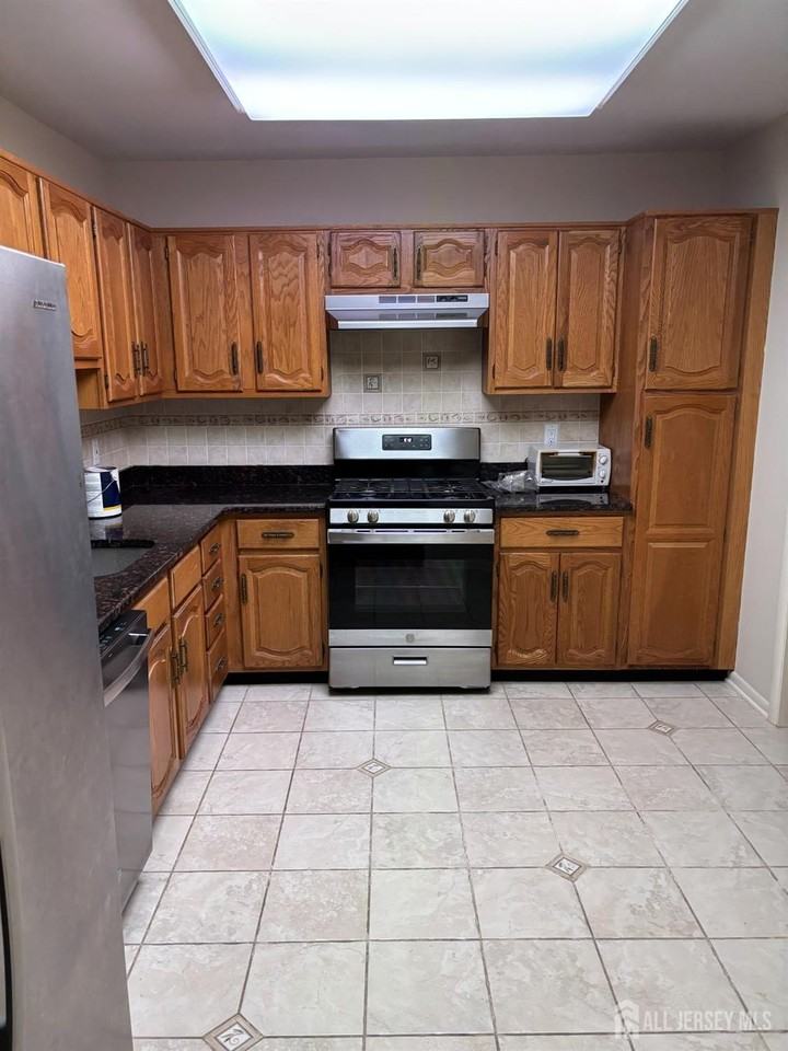 92 Heather Ct - Photo 6 of 12