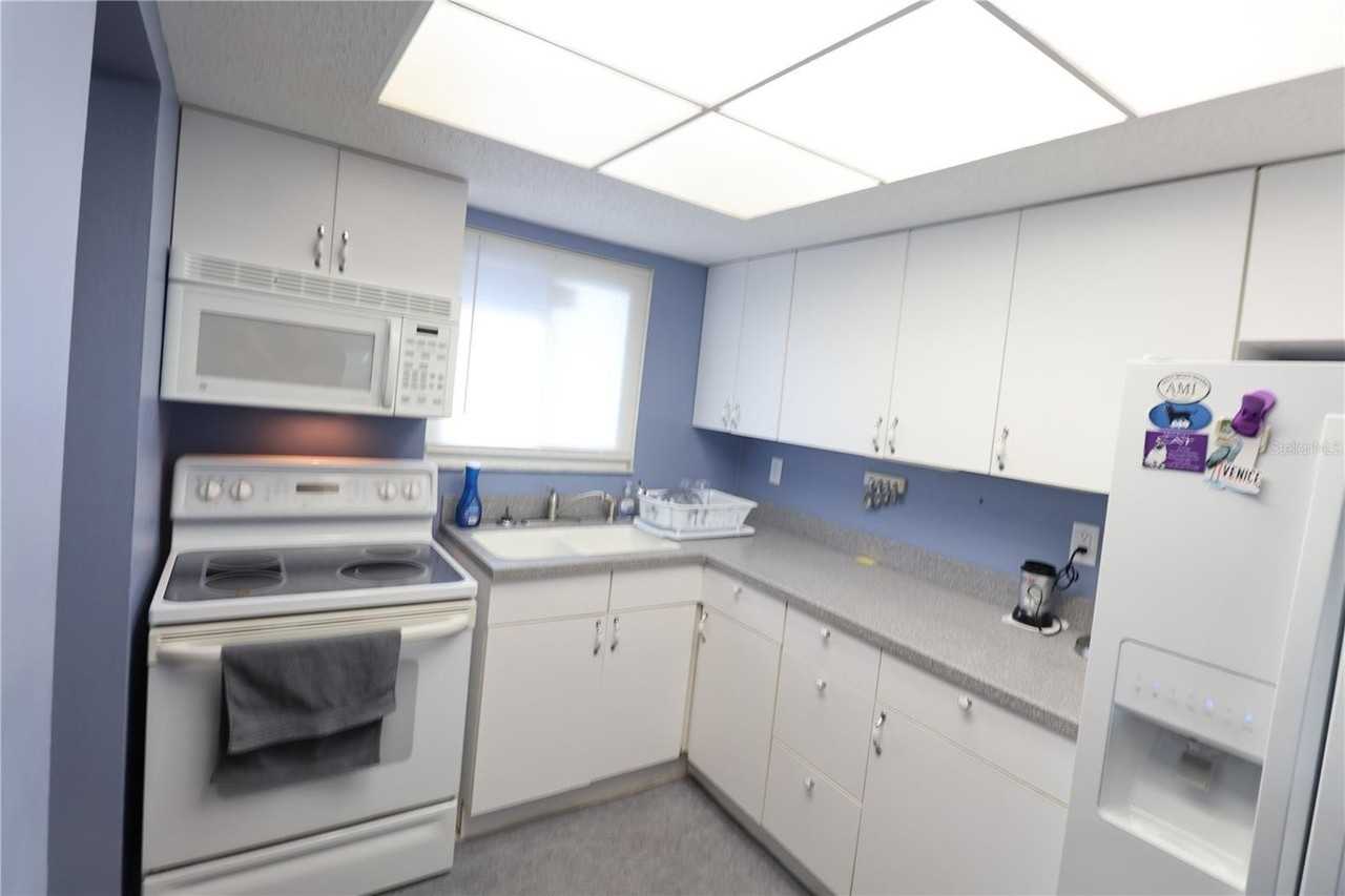 4154 Heron Way #203B - Photo 4 of 19