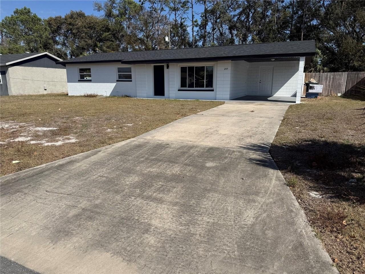 2717 Kathryn Ave - Photo 2 of 11