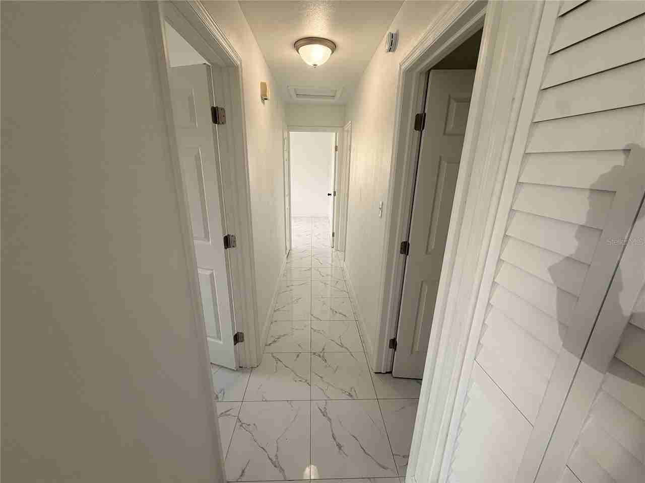 2717 Kathryn Ave - Photo 6 of 11