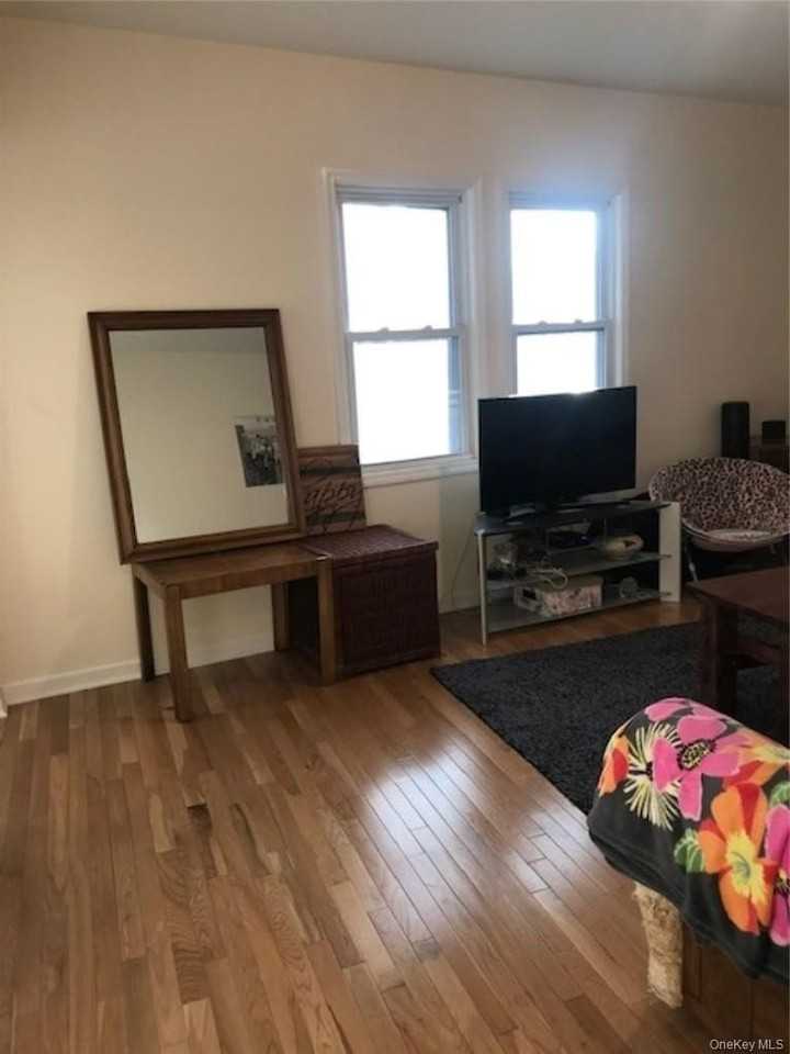 165/167 E Main Street unit: 2B #2B - Photo 7 of 18