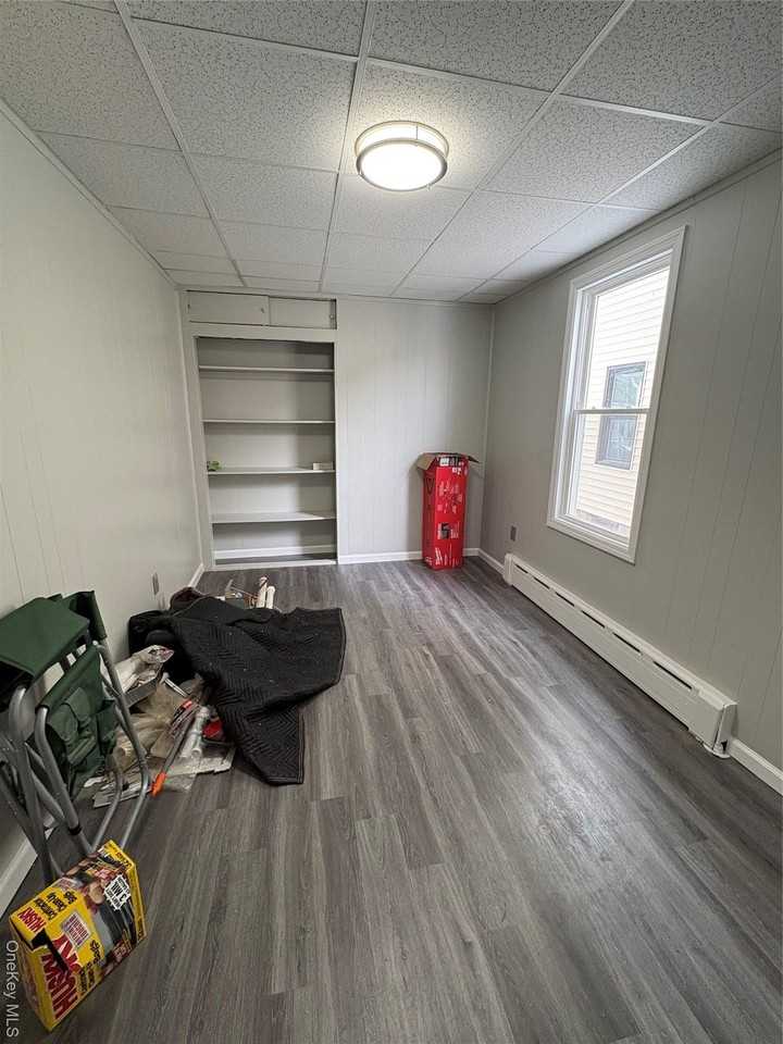 142 Smith St Unit 1 #1 - Photo 4 of 9