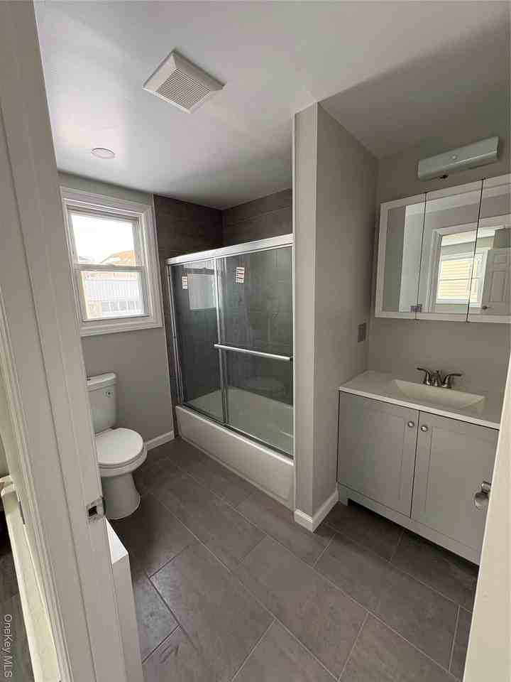 142 Smith St Unit 1 #1 - Photo 7 of 9