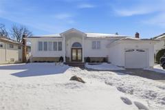 716 Park Ln - Photo 1 of 1