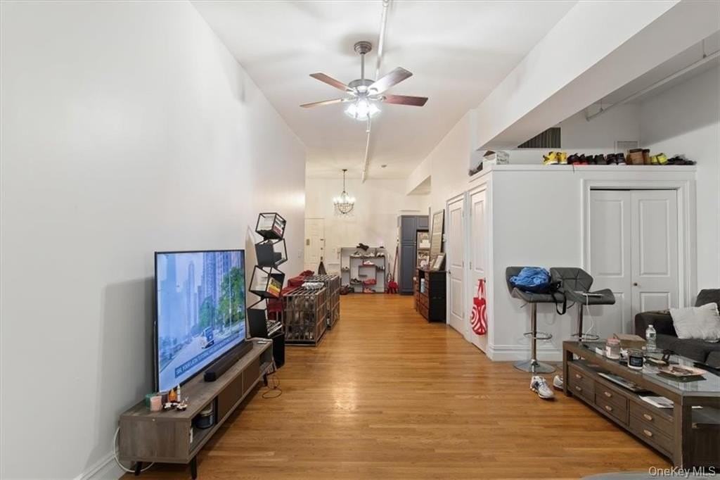 25 N Broadway Unit 1 #1 - Photo 5 of 8