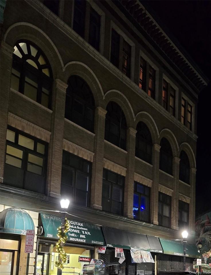 25 N Broadway Unit 1 #1 - Photo 6 of 8