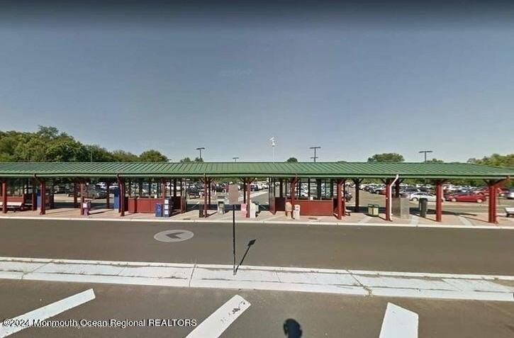 19 Augusta Ct - Photo 4 of 22