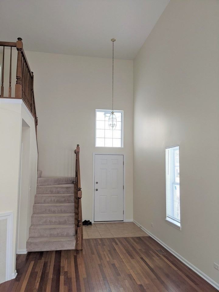 692 Silk Oak Ln - Photo 2 of 18