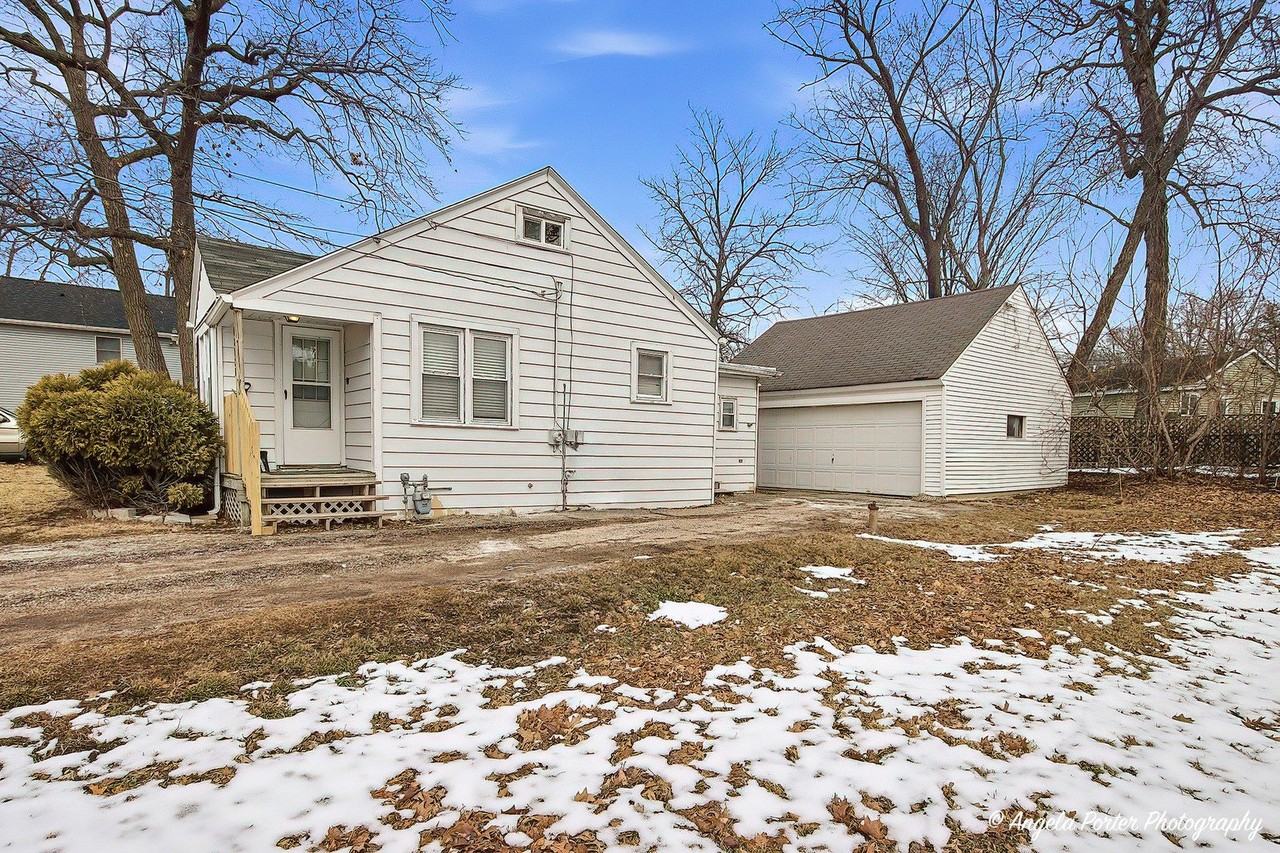 33759 N Lake Shore Dr - Photo 4 of 25