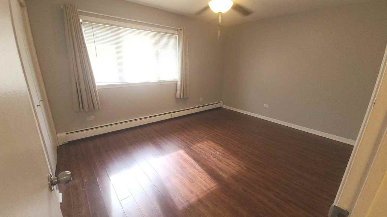 5739 129th St Apt 2c #2C - Photo 5 of 11