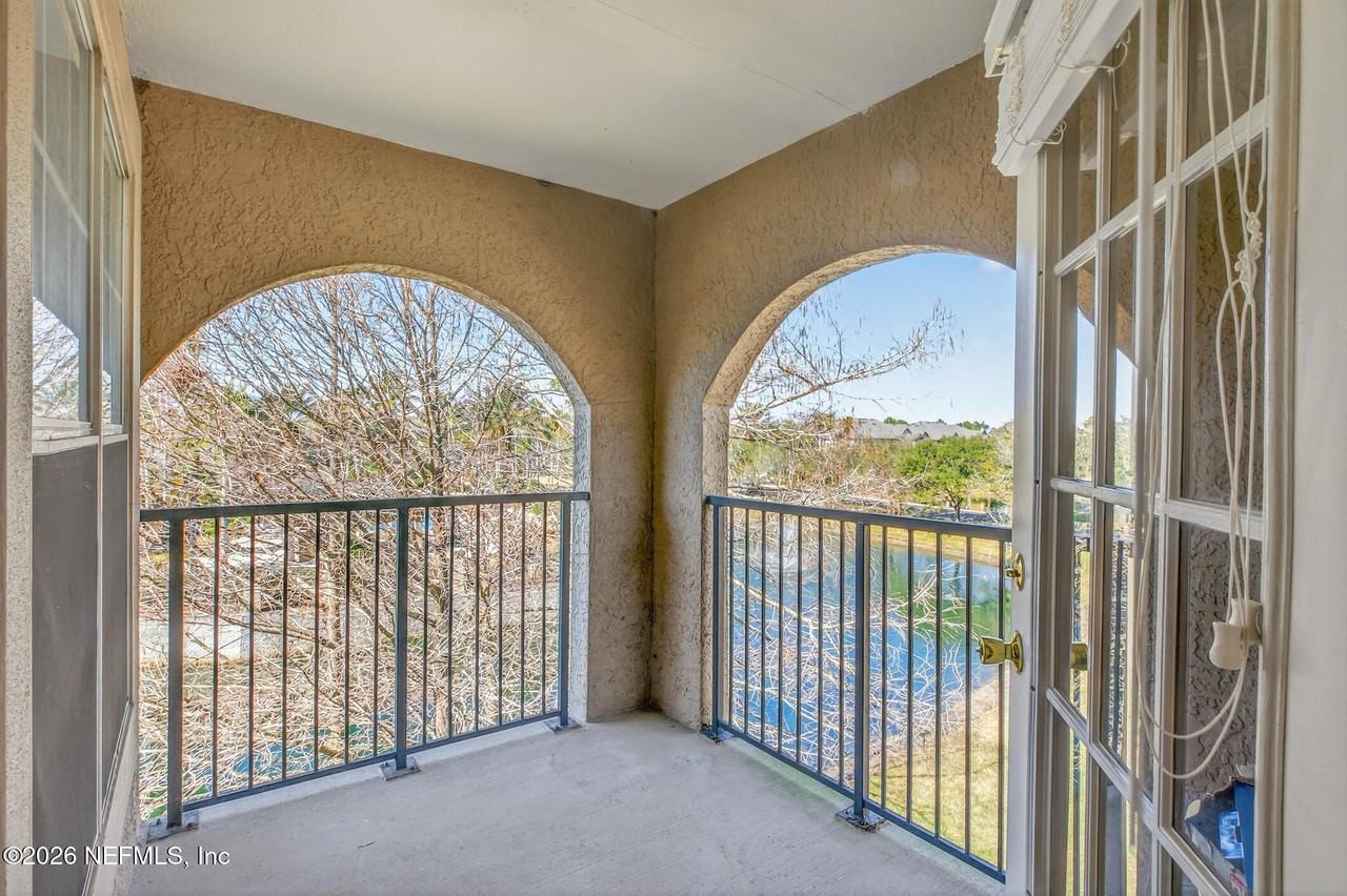 10961 Burnt Mill Rd Apt 1437 #1437 - Photo 4 of 50