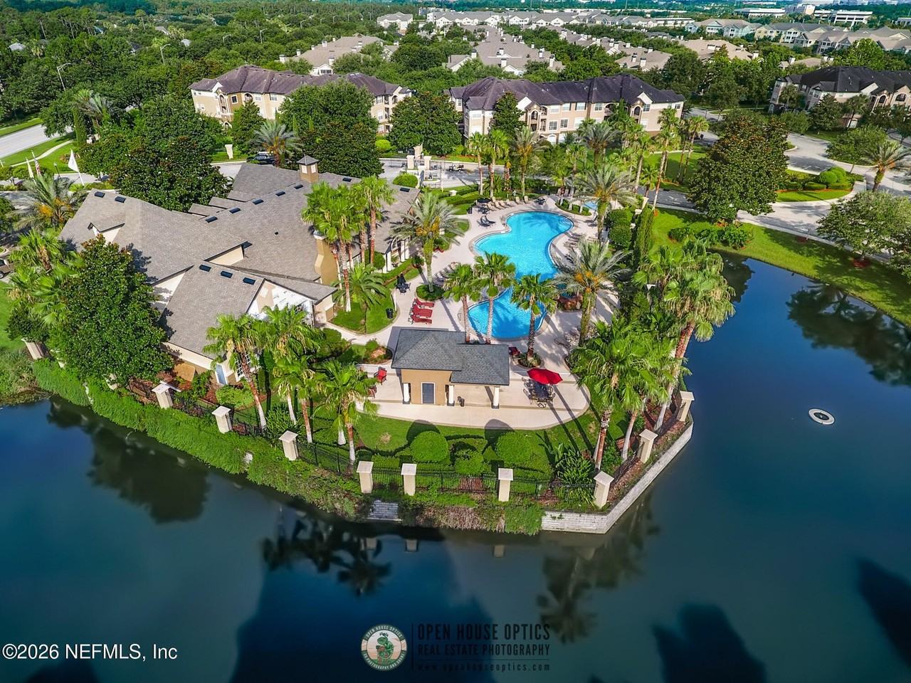 10961 Burnt Mill Rd Apt 1437 #1437 - Photo 5 of 50