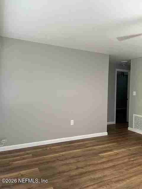 630 Francis St - Photo 4 of 14