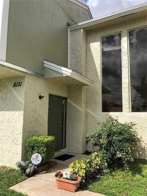 8131 Lagos De Campo Blvd #K1 - Photo 2 of 31