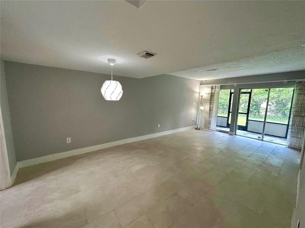 8131 Lagos De Campo Blvd #K1 - Photo 5 of 31