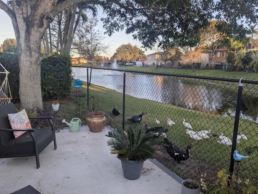 4348 Nw 1st Dr - Photo 6 of 20