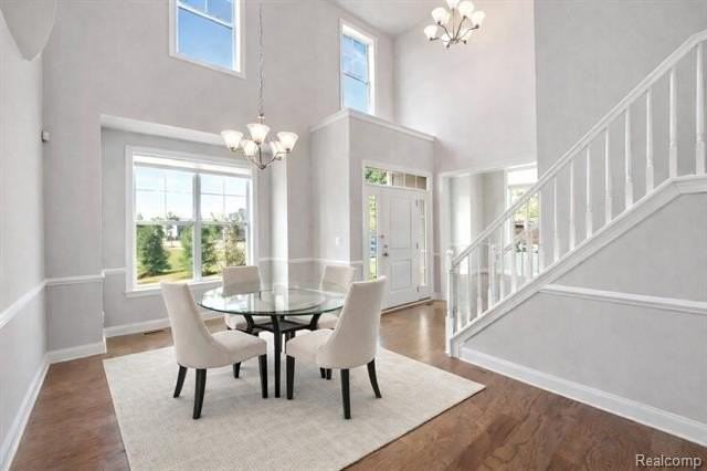 3017 N Spurway Dr - Photo 2 of 33