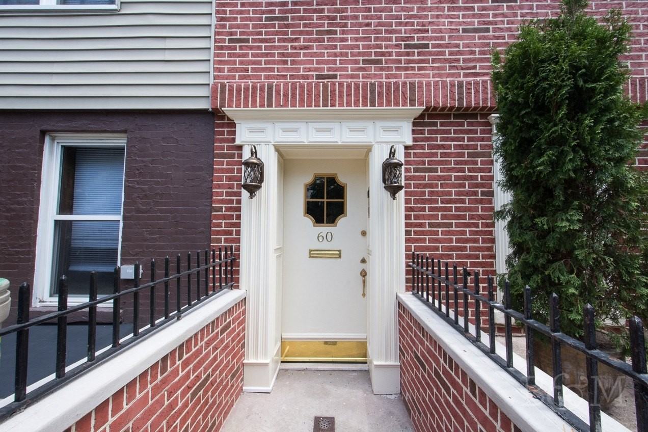 60 Russell St Apt 3 #3 - Photo 7 of 7