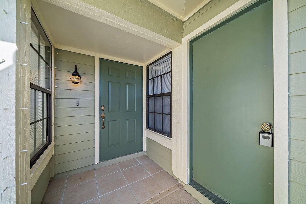 1532 Gurley Ct - Photo 7 of 39