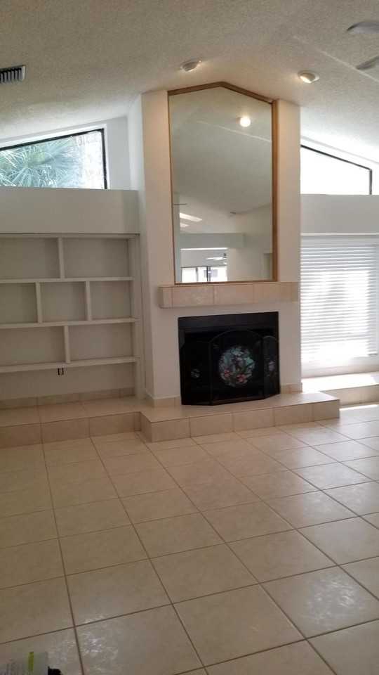 14060 Greentree Dr - Photo 6 of 50